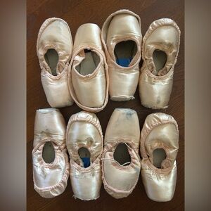 Dead pointe shoes for crafting etc.